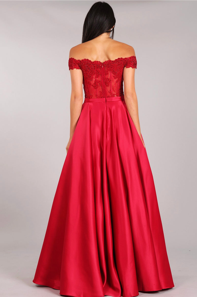 Elizabeth Gown